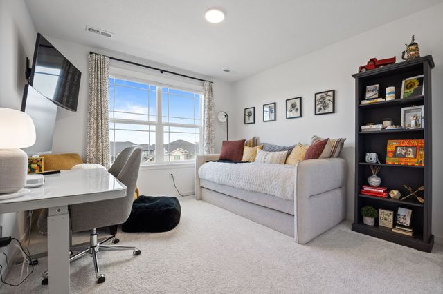 3016 Oak Street, Norwalk, IA 50211