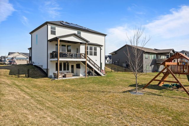 3016 Oak Street, Norwalk, IA 50211