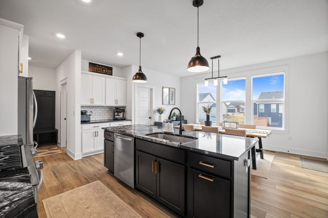 3016 Oak Street, Norwalk, IA 50211