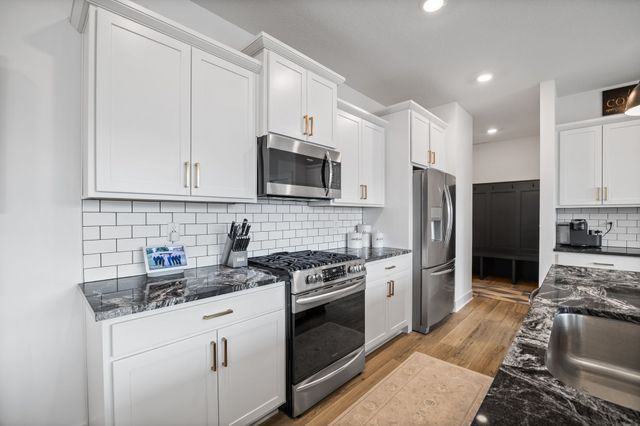 3016 Oak Street, Norwalk, IA 50211