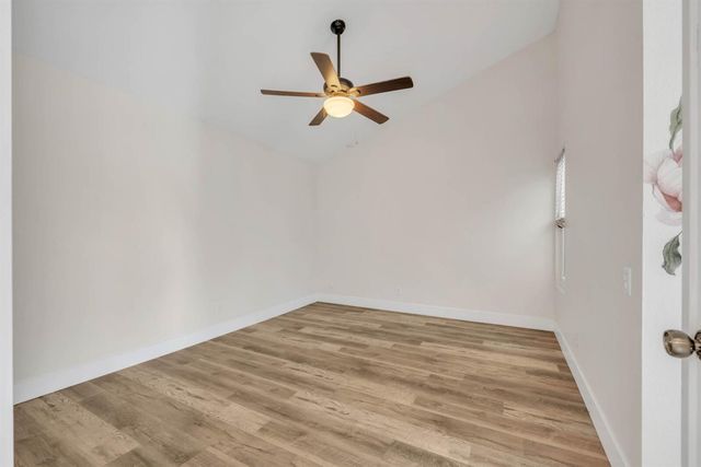 2604 Rio Bravo Cir, Sacramento, CA 95826