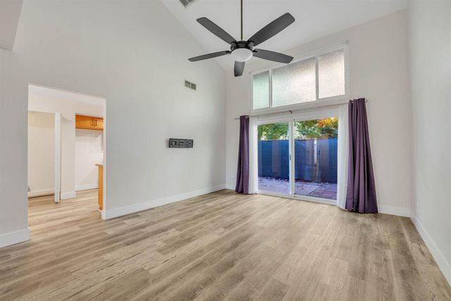 2604 Rio Bravo Cir, Sacramento, CA 95826