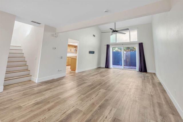 2604 Rio Bravo Cir, Sacramento, CA 95826