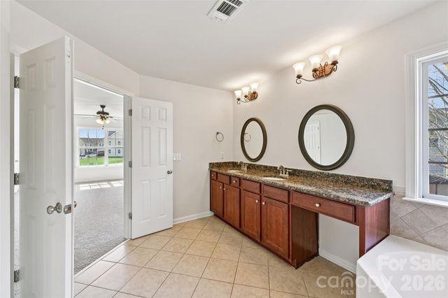 10901 Trout Creek Place, Davidson, NC 28036