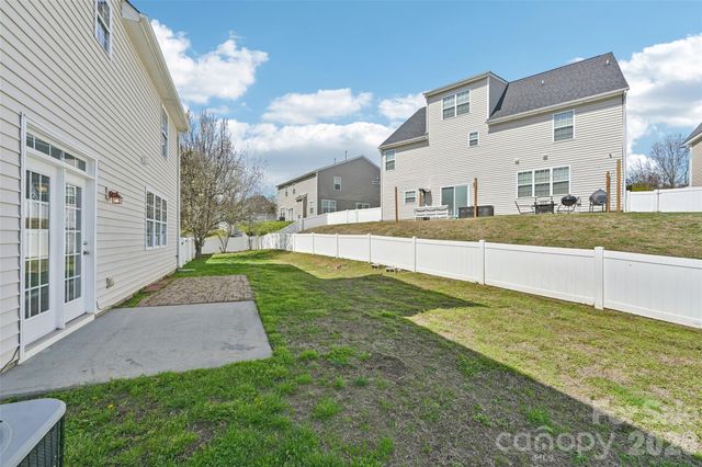 10901 Trout Creek Place, Davidson, NC 28036