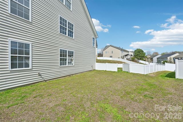 10901 Trout Creek Place, Davidson, NC 28036