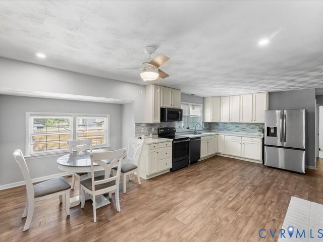 604 Smithfield Ave, Hopewell, VA 23860