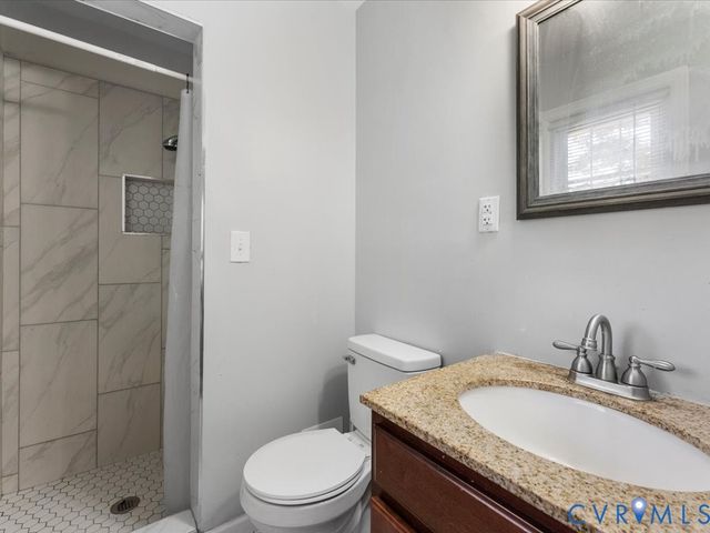 604 Smithfield Ave, Hopewell, VA 23860