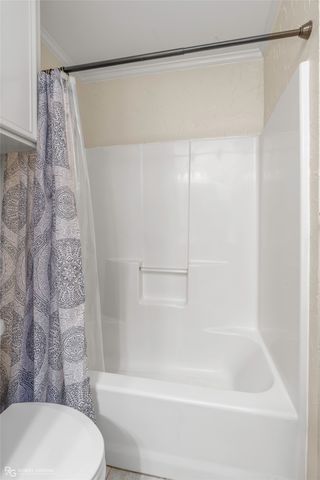 5138 Heatherton Drive, Bossier City, LA 71111
