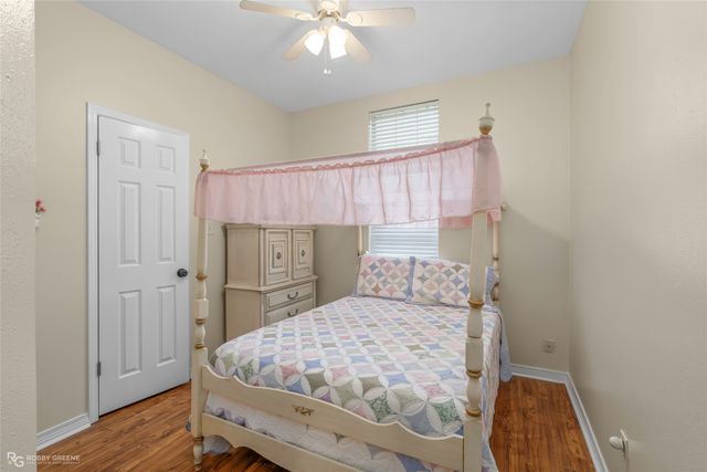 5138 Heatherton Drive, Bossier City, LA 71111