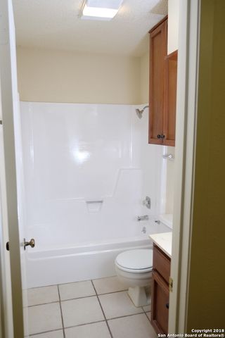 1707 Patricia Dr A, San Antonio, TX 78213