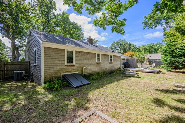 2 Beverly Lane, West Harwich, MA 02671