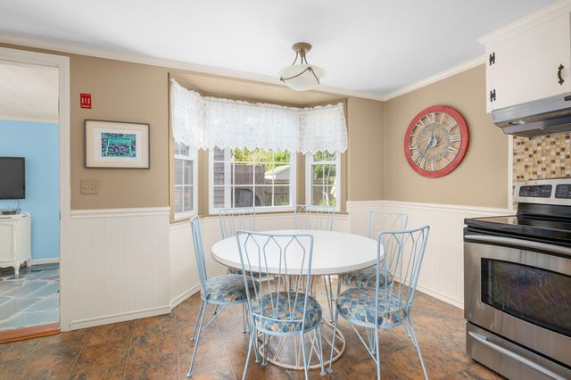 2 Beverly Lane, West Harwich, MA 02671