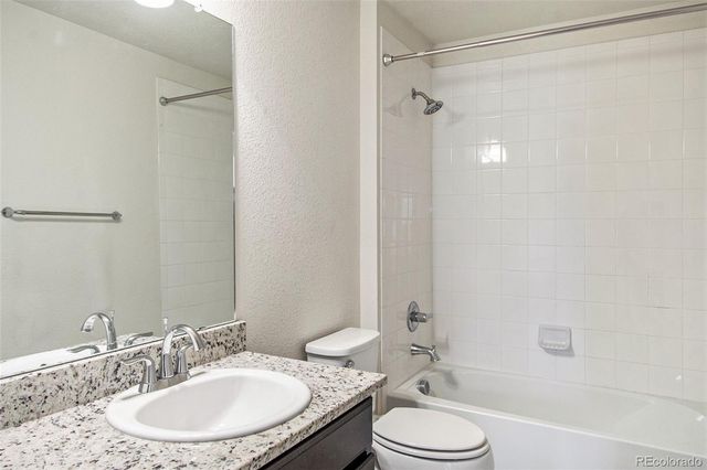 15165 E 16th Place 203, Aurora, CO 80011