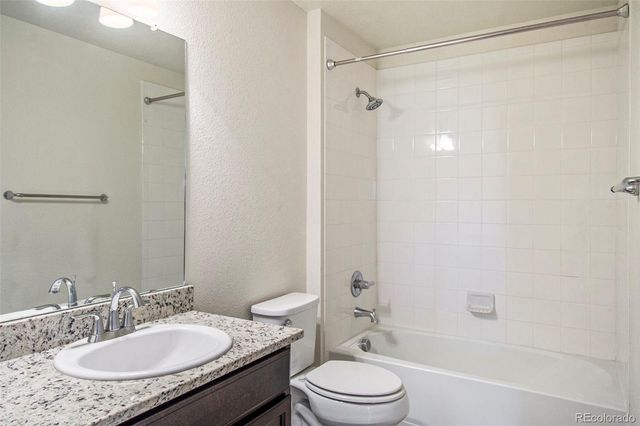 15165 E 16th Place 203, Aurora, CO 80011