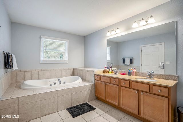 2814 Wilford Drive, Toledo, OH 43615