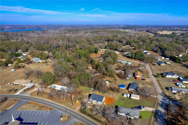 506 Old Asbury Road, Anderson, SC 29625