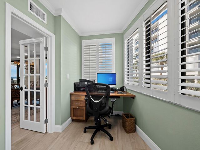 1485 GULF OF MEXICO DRIVE 110, Longboat Key, FL 34228