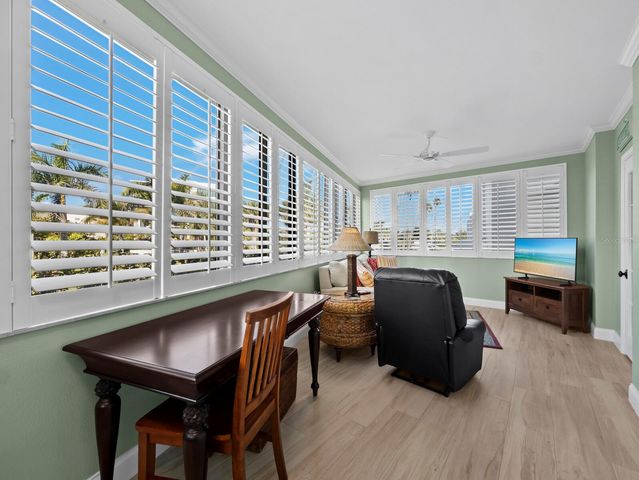 1485 GULF OF MEXICO DRIVE 110, Longboat Key, FL 34228