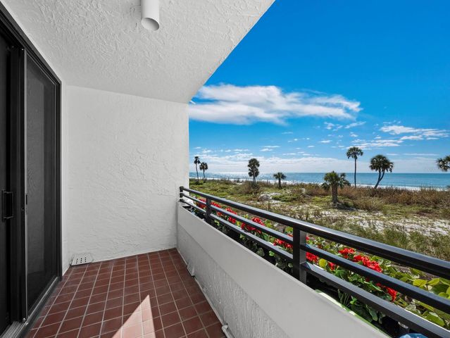 1485 GULF OF MEXICO DRIVE 110, Longboat Key, FL 34228