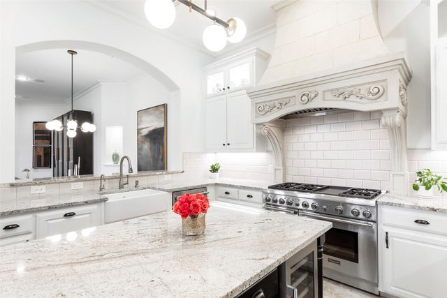 6800 Dalmatia Drive, Mckinney, TX 75072