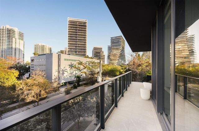 3156 SW 27th Ave 305, Coconut Grove, FL 33133