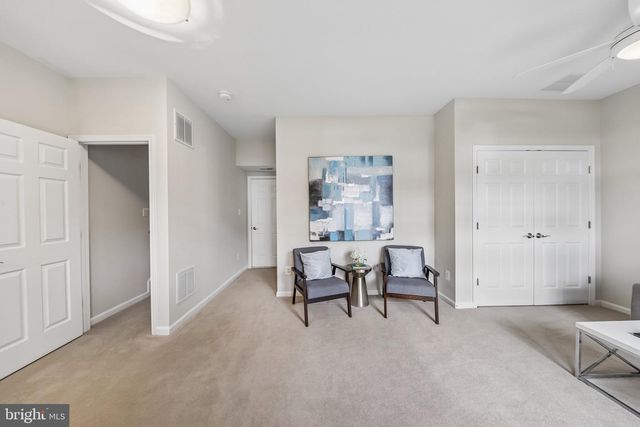 2625 TARLETON CORNER DR, Herndon, VA 20171