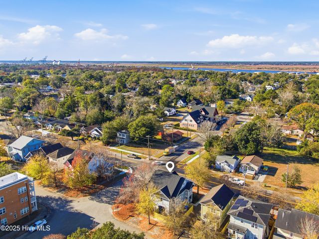 937 S 8th Street, Wilmington, NC 28401