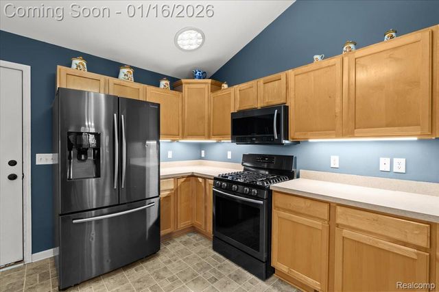 852 Faith Court, Milan, MI 48160