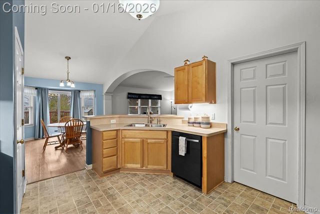 852 Faith Court, Milan, MI 48160