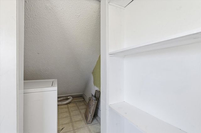 1510 N Robberson Avenue, Springfield, MO 65803