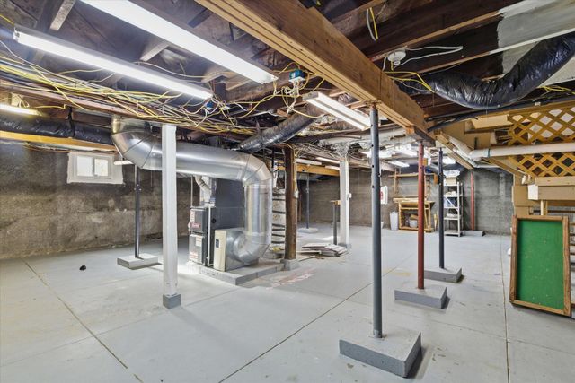 1510 N Robberson Avenue, Springfield, MO 65803