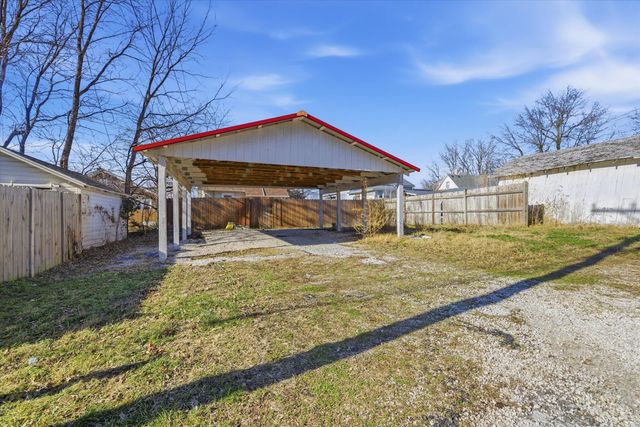 1510 N Robberson Avenue, Springfield, MO 65803