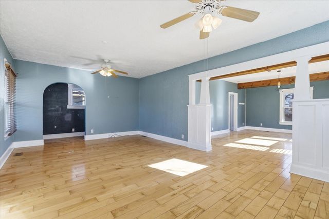 1510 N Robberson Avenue, Springfield, MO 65803