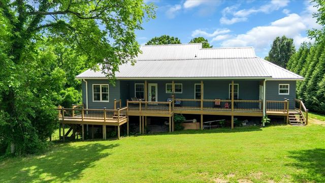 1174 Majors Cemetery Rd, Lynchburg, TN 37352