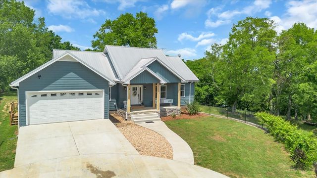 1174 Majors Cemetery Rd, Lynchburg, TN 37352