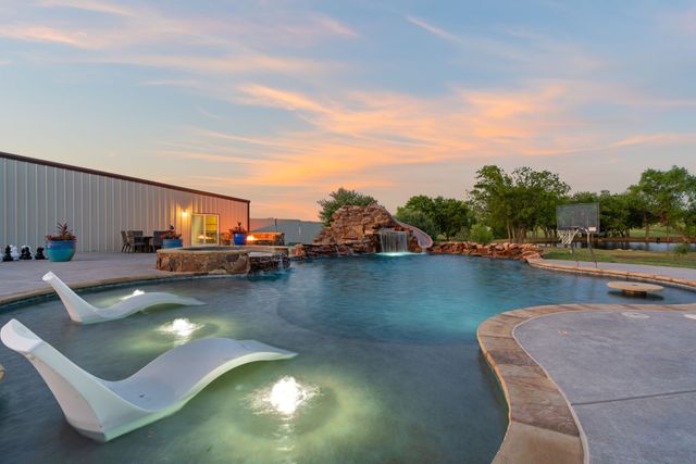 12190 Marion Road, Sanger, TX 76266