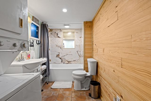 145 Newsome RD, Gilmer, TX 75644