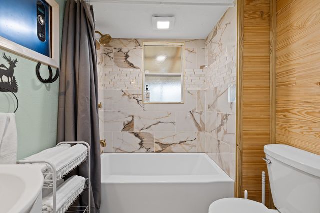 145 Newsome RD, Gilmer, TX 75644