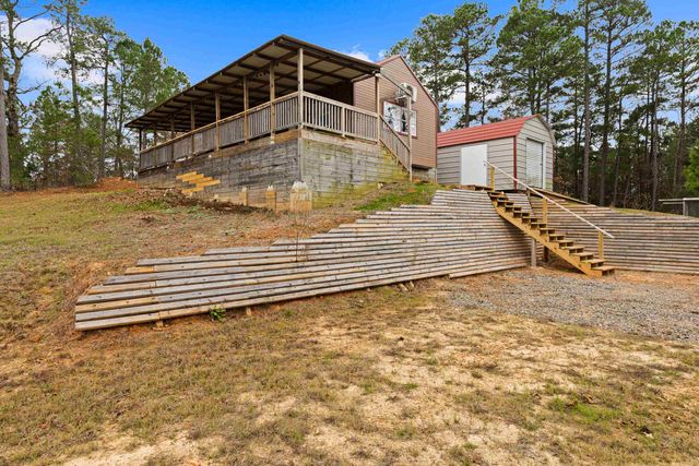 145 Newsome RD, Gilmer, TX 75644