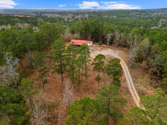 145 Newsome RD, Gilmer, TX 75644