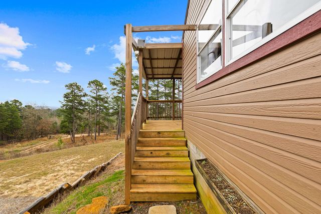 145 Newsome RD, Gilmer, TX 75644