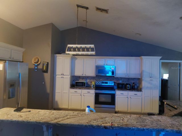 11382 MAHOPAC ROAD, Weeki Wachee, FL 34614