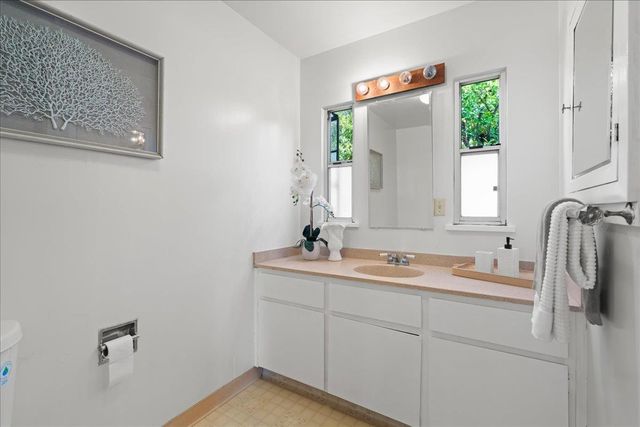 16281 Camino Del Sol, Los Gatos, CA 95032