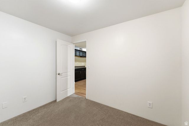7235 S VIANSA CT, Midvale, UT 84047