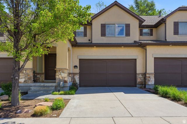7235 S VIANSA CT, Midvale, UT 84047