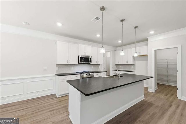 5363 Modena Drive, Douglasville, GA 30135