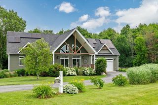 30 Haycorn Hollow Road, South Hero, VT 05486