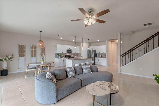 17319 MILLION LAKES COURT, Clermont, FL 34714