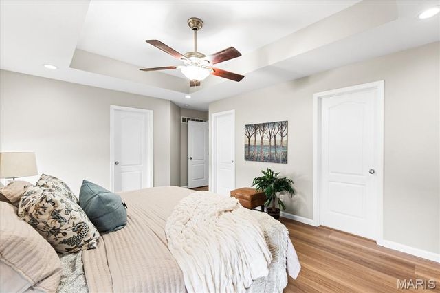 320 Aberdeen Drive, Glen Carbon, IL 62034